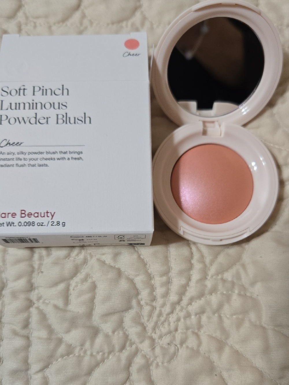 Soft Pinch Luminous Powder Blush - Cheer (Peach Pink)